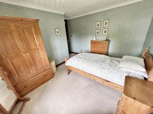 Bedroom- click for photo gallery